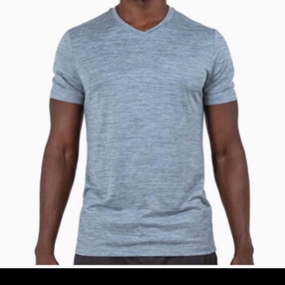 🌟 Alive Qwick Dry V-Neck T-Shirt - Picture 1 of 7